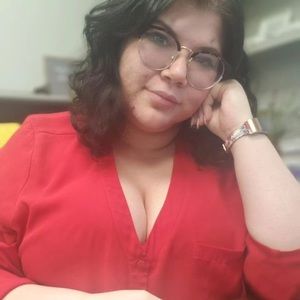 Meet your Posher, Hailey